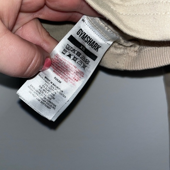 GYMSHARK Cream Training Cropped Hoodie Size XS - Picture 4 of 8